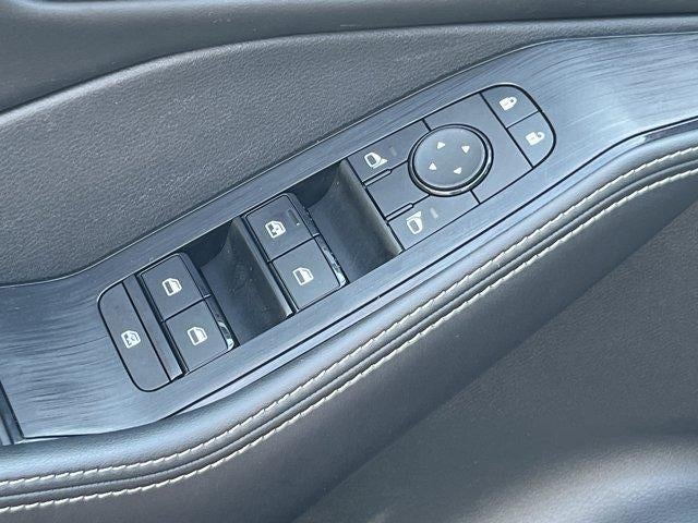 2022 Nissan Rogue AWD SV