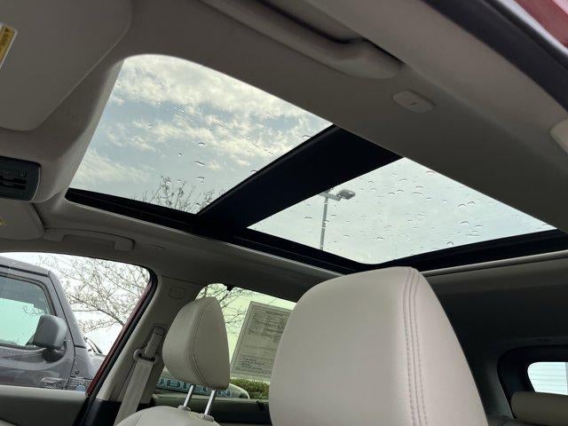 2023 Nissan Rogue AWD SL