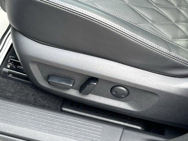2023 Nissan Rogue AWD Platinum *Ltd Avail*
