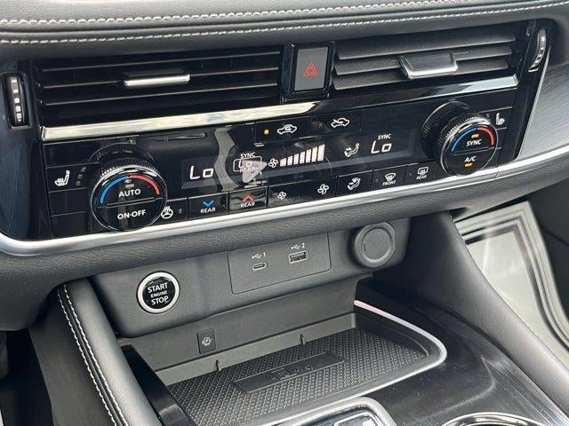2023 Nissan Rogue AWD Platinum *Ltd Avail*