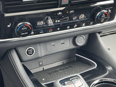 2023 Nissan Rogue AWD Platinum