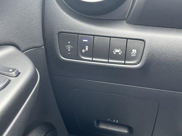 2021 Hyundai KONA Limited DCT AWD