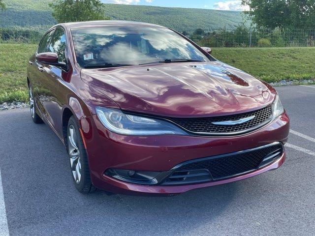 2015 Chrysler 200 4dr Sdn S FWD