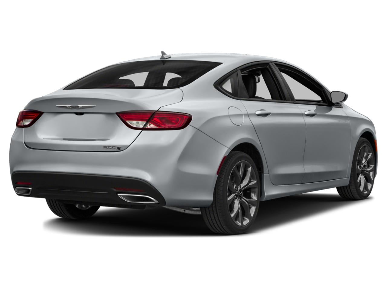 2015 Chrysler 200 4dr Sdn S FWD