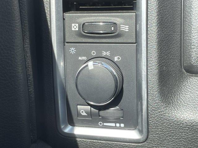 2022 RAM 1500 Classic Warlock 4x4 Crew Cab 5'7" Box