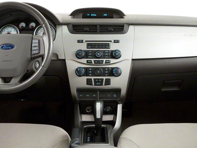 2010 Ford Focus 4dr Sdn SES
