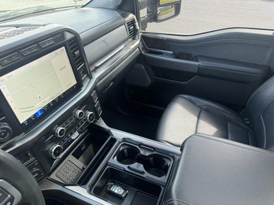 2023 Ford Super Duty F-250 SRW LARIAT 4WD Crew Cab 6.75' Box