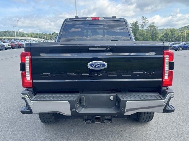 2023 Ford Super Duty F-250 SRW LARIAT 4WD Crew Cab 6.75' Box