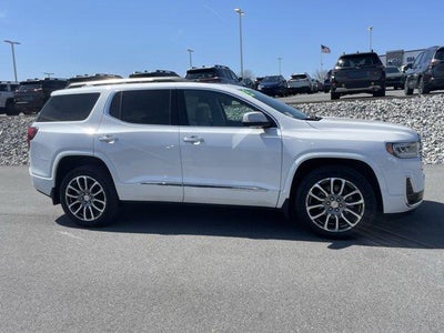 2023 GMC Acadia AWD Denali