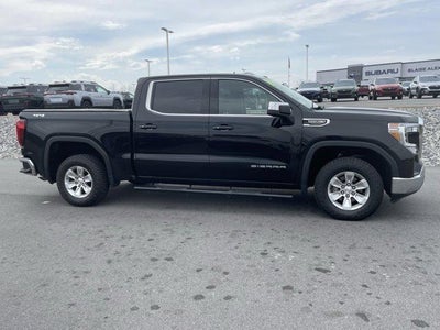2021 GMC Sierra 1500 Crew Cab Short Box 4-Wheel Drive SLE