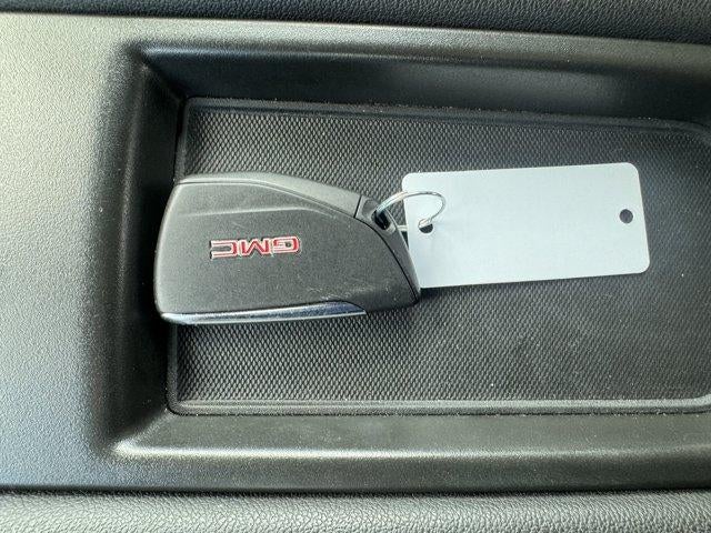 2025 GMC Sierra 1500 Crew Cab Short Box 4-Wheel Drive SLT