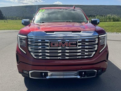 2022 GMC Sierra 1500 Crew Cab Short Box 4-Wheel Drive Denali