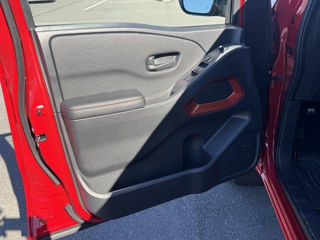 2026 Nissan Frontier Crew Cab 4x4 PRO-4X