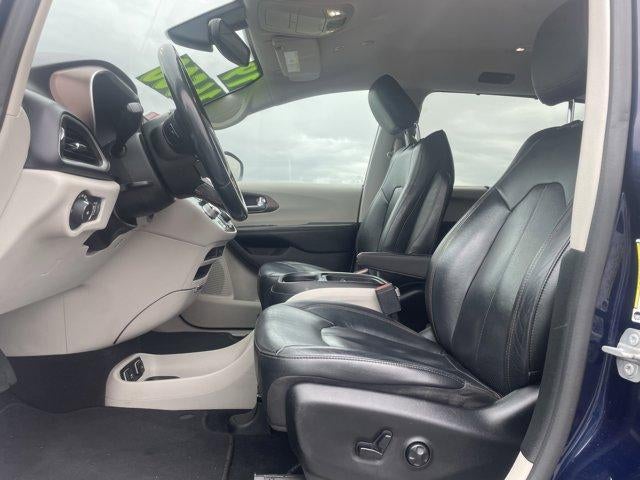 2019 Chrysler Pacifica Touring L FWD