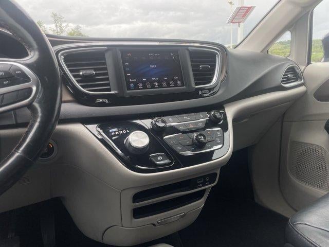 2019 Chrysler Pacifica Touring L FWD