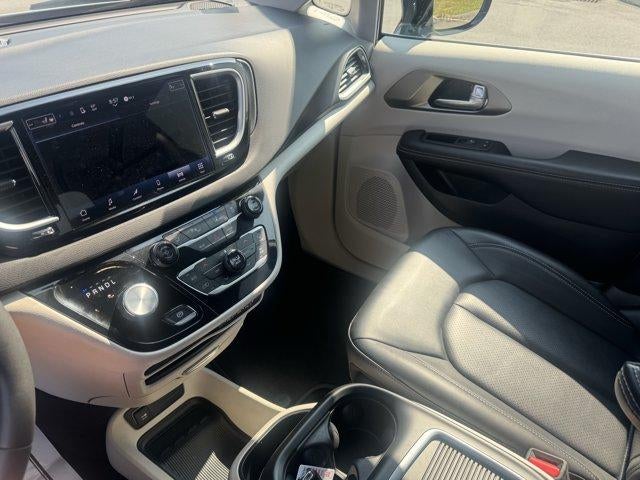 2024 Chrysler Pacifica Touring L FWD