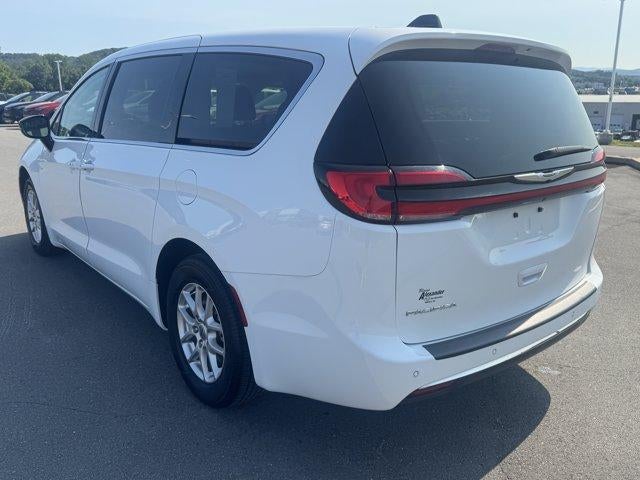 2024 Chrysler Pacifica Touring L FWD