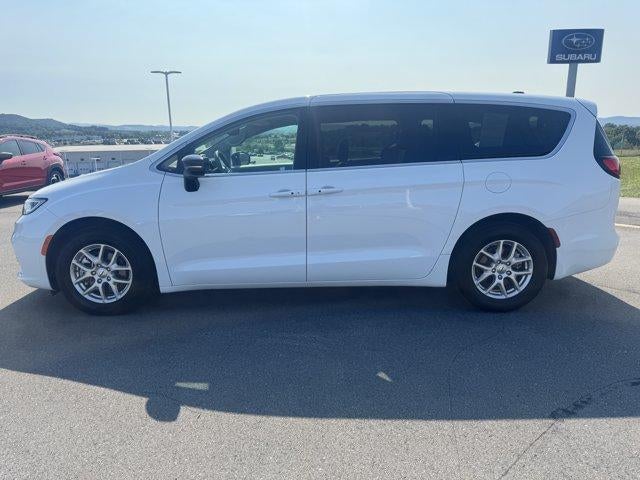 2024 Chrysler Pacifica Touring L FWD
