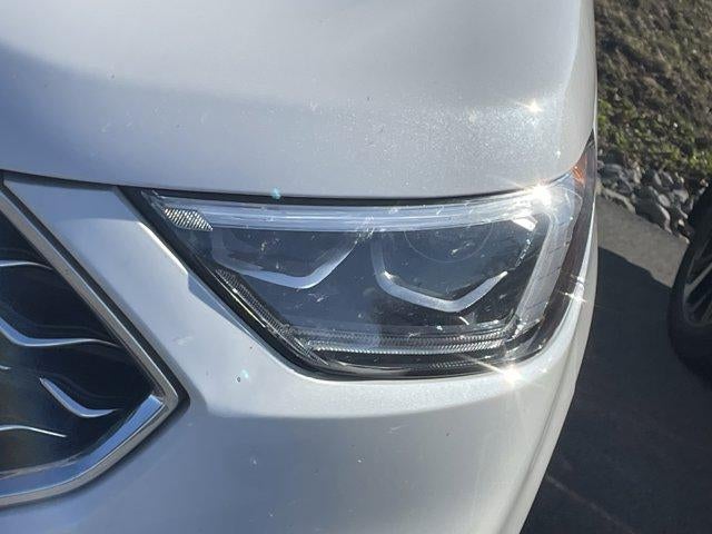 2022 Ford Edge Titanium AWD