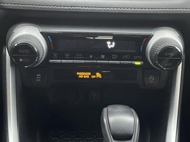 2021 Toyota RAV4 XLE AWD (Natl)