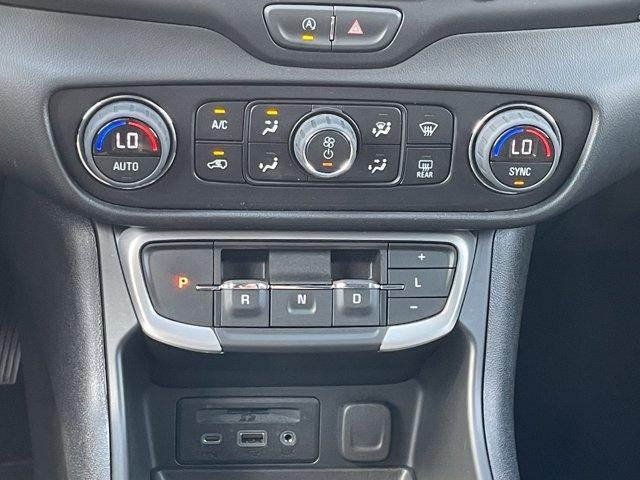 2023 GMC Terrain AWD 4dr SLT