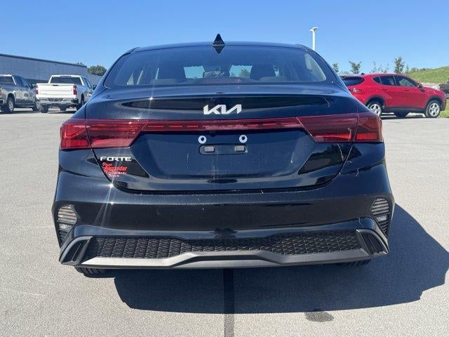 2023 Kia Forte LXS IVT