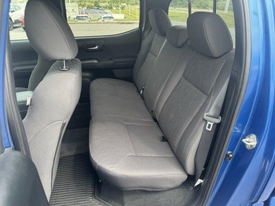 2017 Toyota Tacoma TRD Sport Double Cab 6' Bed V6 4x4 AT (Natl)