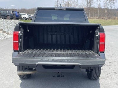 2025 Toyota Tacoma 4WD 4WD SR5 Double Cab 5' Bed AT (GS)