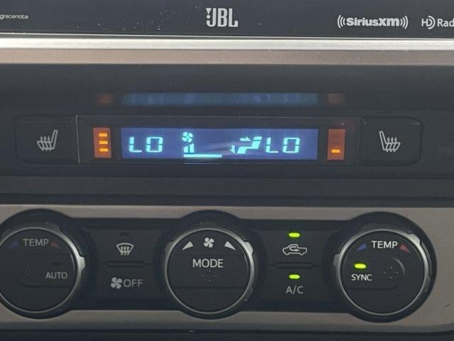 2022 Toyota Tacoma 4WD 4WD Limited Double Cab 5' Bed V6 AT (Natl)