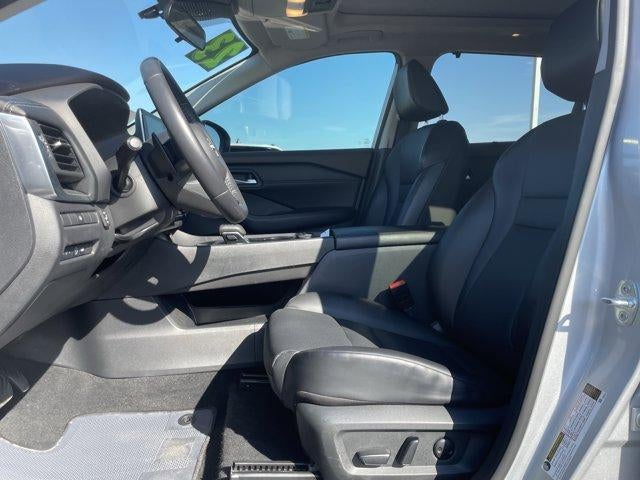 2023 Nissan Rogue AWD SV