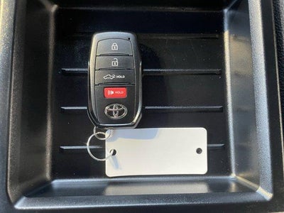 2025 Toyota Tundra 4WD 4WD SR5 CrewMax 5.5' Bed (SE)