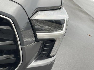 2025 Toyota Sequoia SR5 4WD (SE)