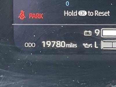 2025 Toyota Sequoia SR5 4WD (SE)