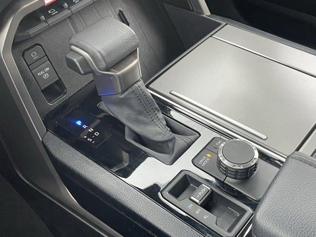 2025 Toyota Sequoia SR5 4WD (SE)