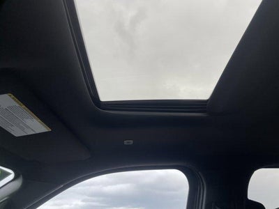 2025 Toyota Sequoia SR5 4WD (SE)