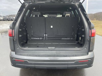 2025 Toyota Sequoia SR5 4WD (SE)