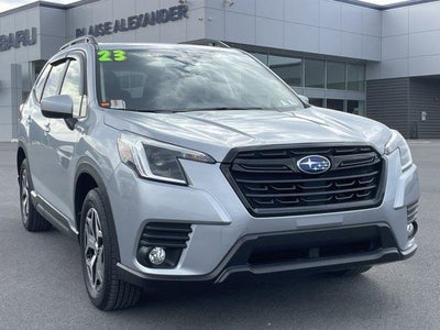 2023 Subaru Forester Premium CVT