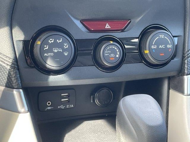 2023 Subaru Forester Premium CVT