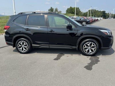 2020 Subaru Forester Premium CVT