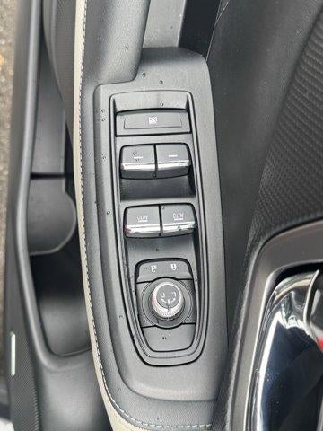 2022 Subaru Forester Limited CVT