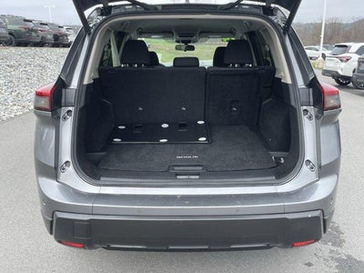 2024 Nissan Rogue AWD SV