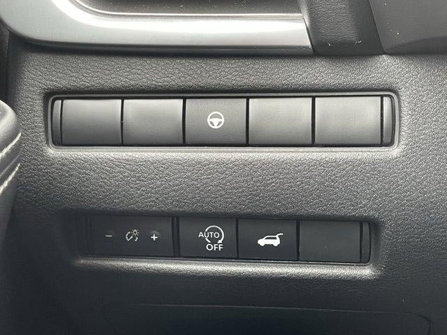 2024 Nissan Rogue AWD SV