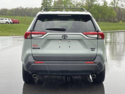 2022 Toyota RAV4 XLE Premium AWD (Natl)