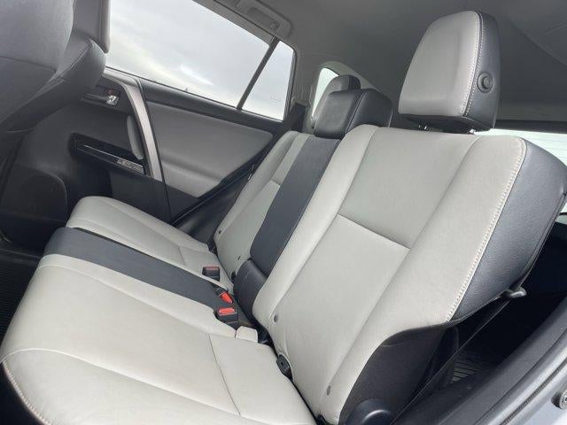 2017 Toyota RAV4 Limited AWD (GS)