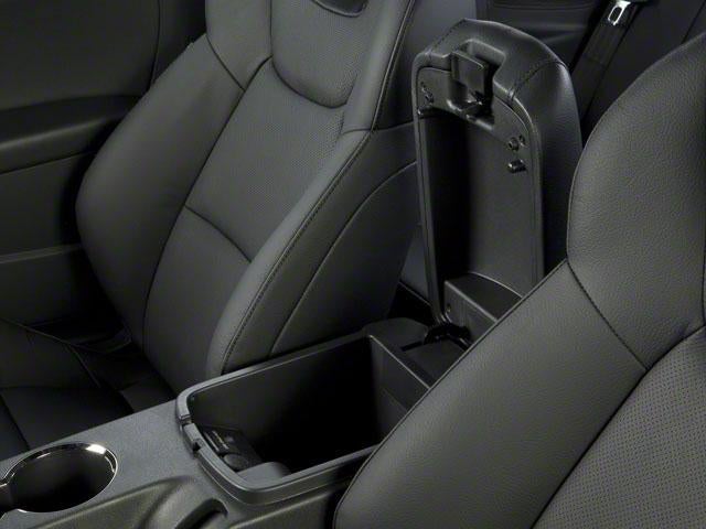 2010 Hyundai GENESIS Coupe 2dr 3.8L Man Track