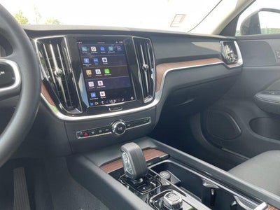 2025 Volvo V60 Cross Country B5 AWD Plus
