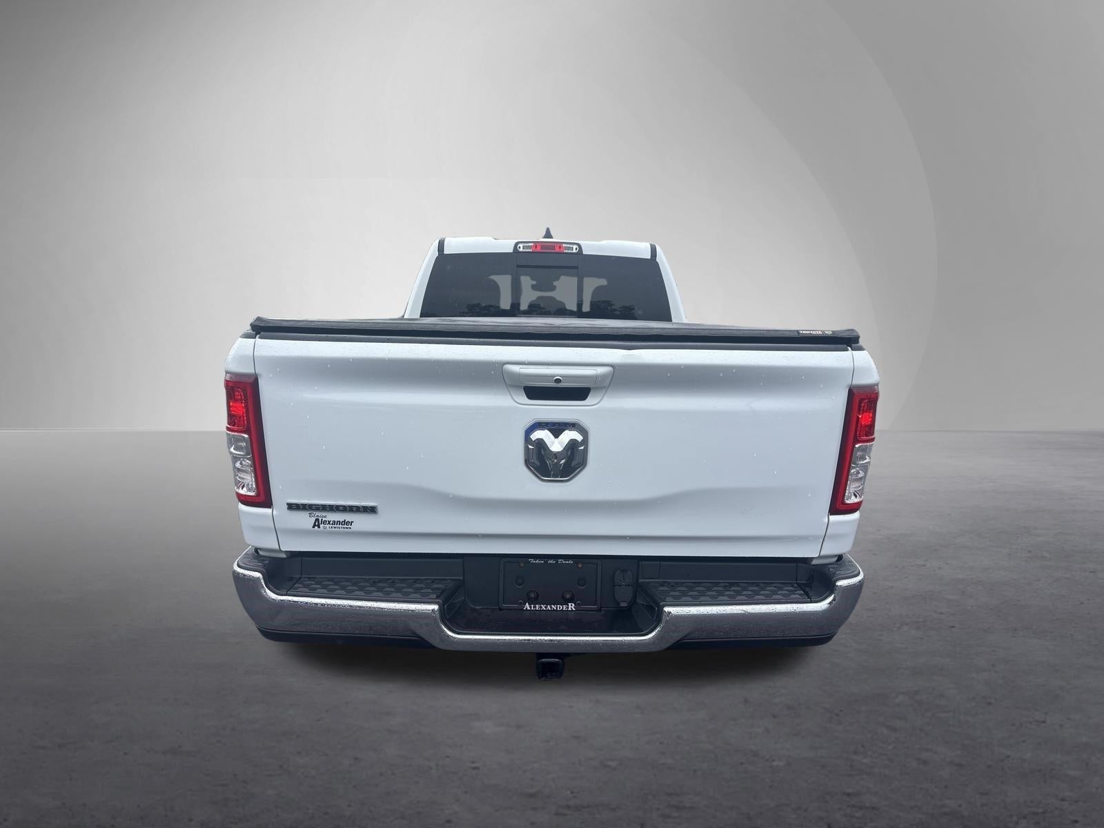 2022 RAM 1500 Big Horn 4x4 Quad Cab 6'4" Box
