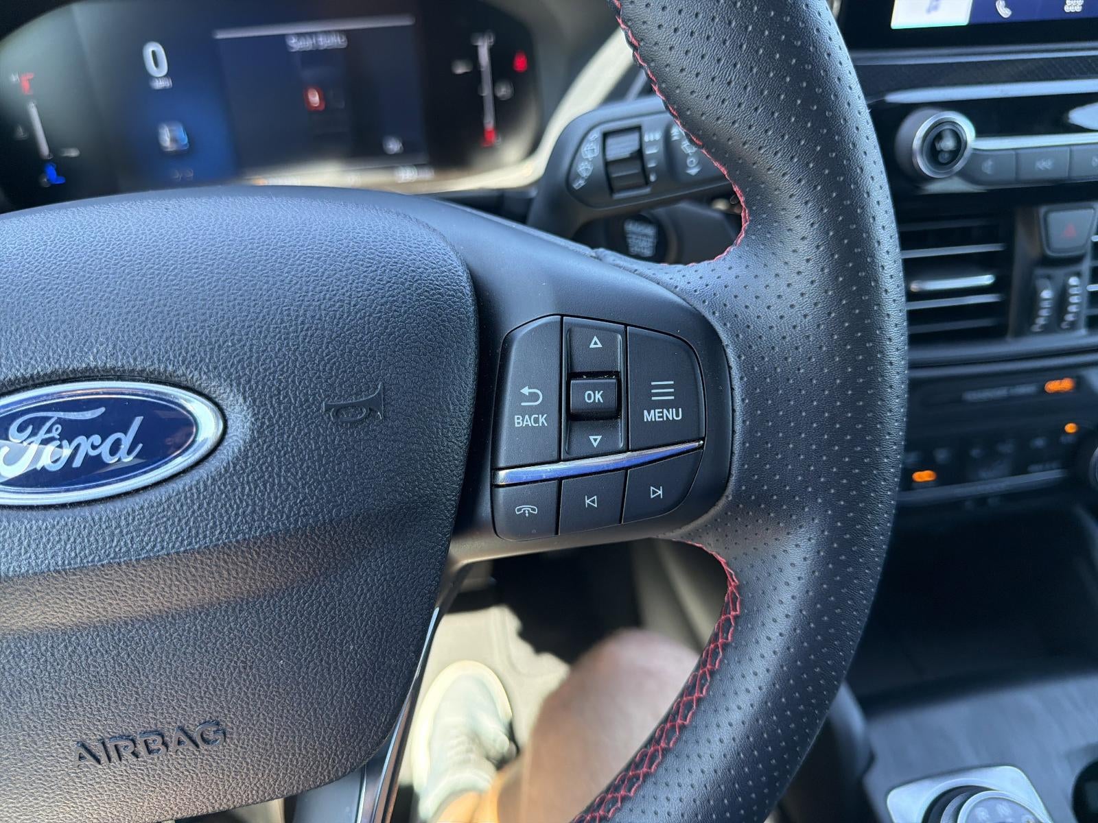 2025 Ford Escape ST-Line AWD