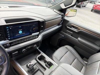 2024 Chevrolet Silverado 1500 Crew Cab Standard Box 4-Wheel Drive High Country