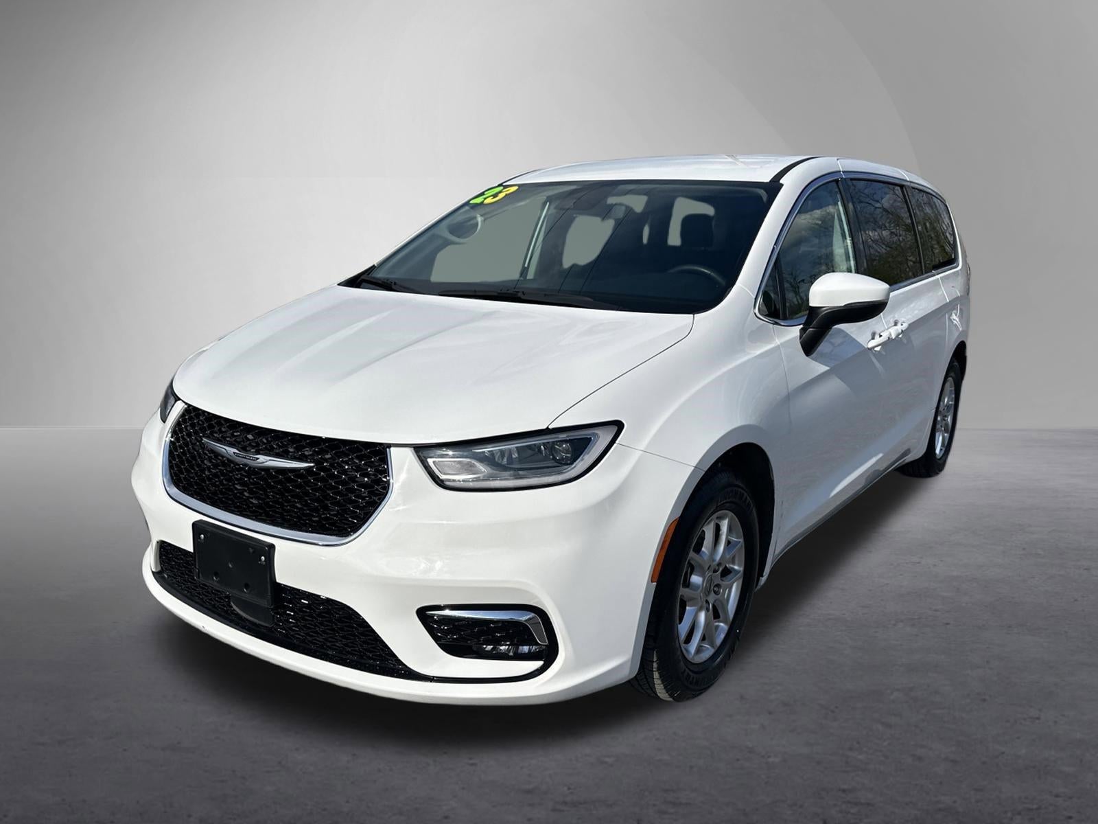 2023 Chrysler Pacifica Touring L FWD